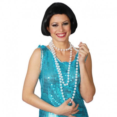 Collar de perlas blancas